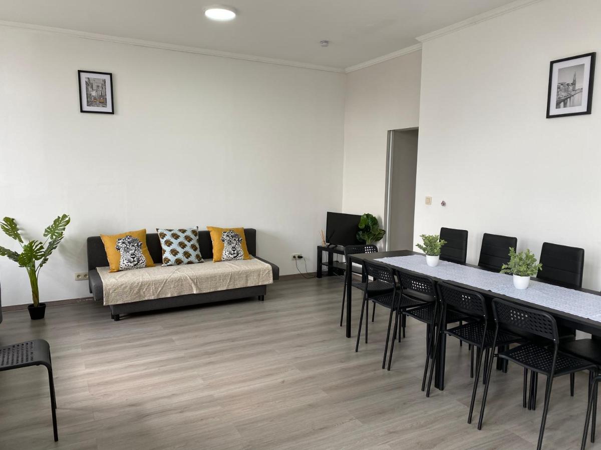 Apartments Plantin 3 Sleeping Rooms 2 Bathrooms. Antwerp Exterior photo